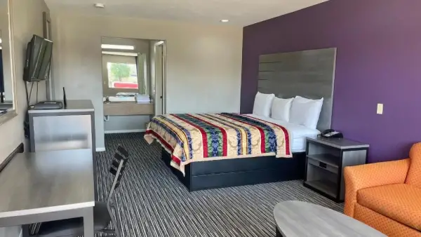 Executive Inn and Suites Houston 6